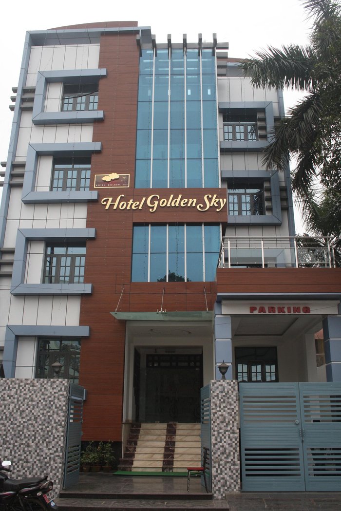 HOTEL GOLDEN SKY Updated 2024 Prices & Reviews (Lucknow, India)