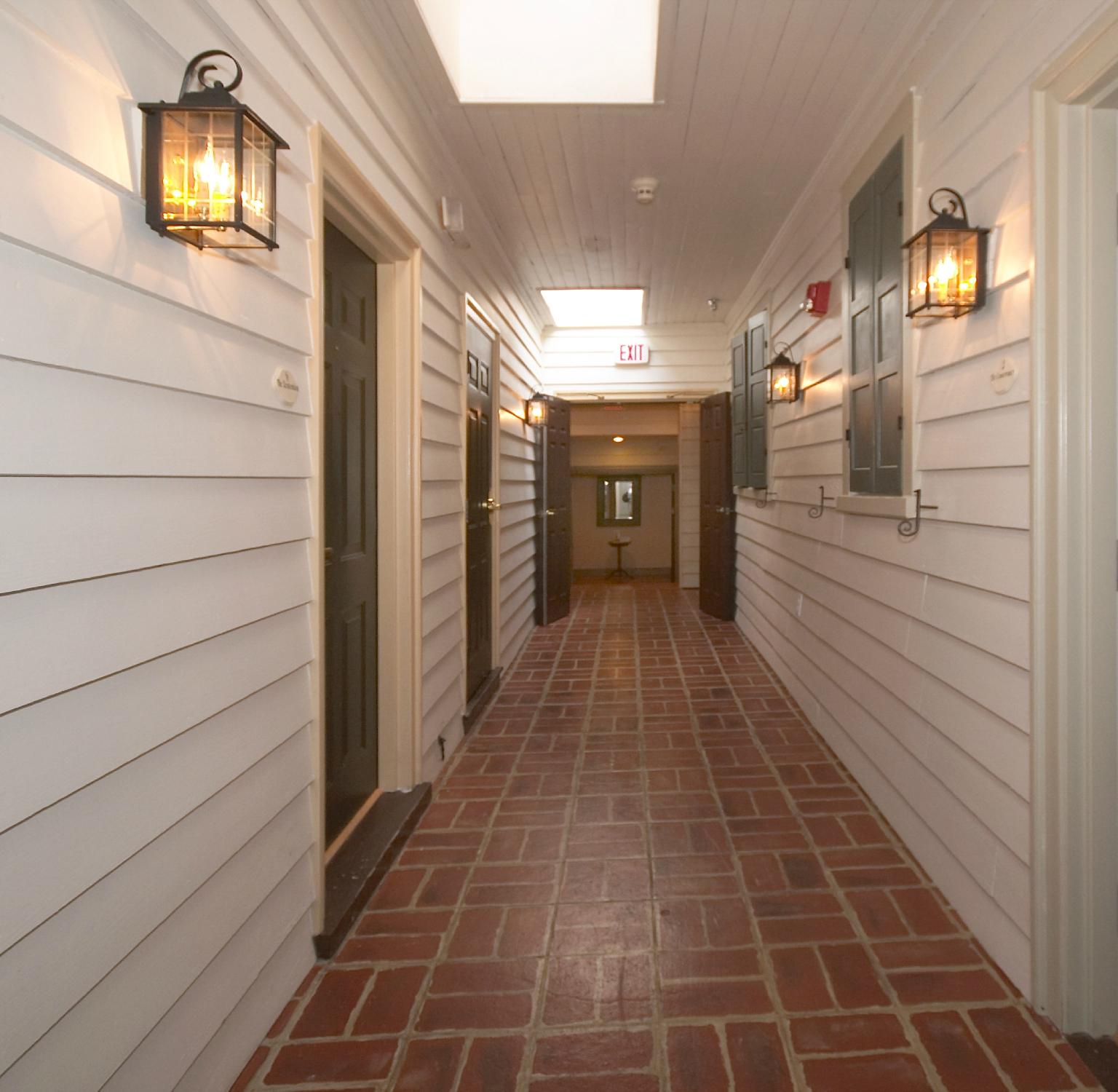 Hotel photo 18 of Fife and Drum Inn.