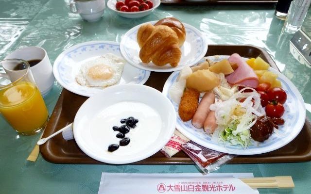 朝食バイキング