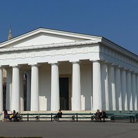 Theseus Temple in Vienna