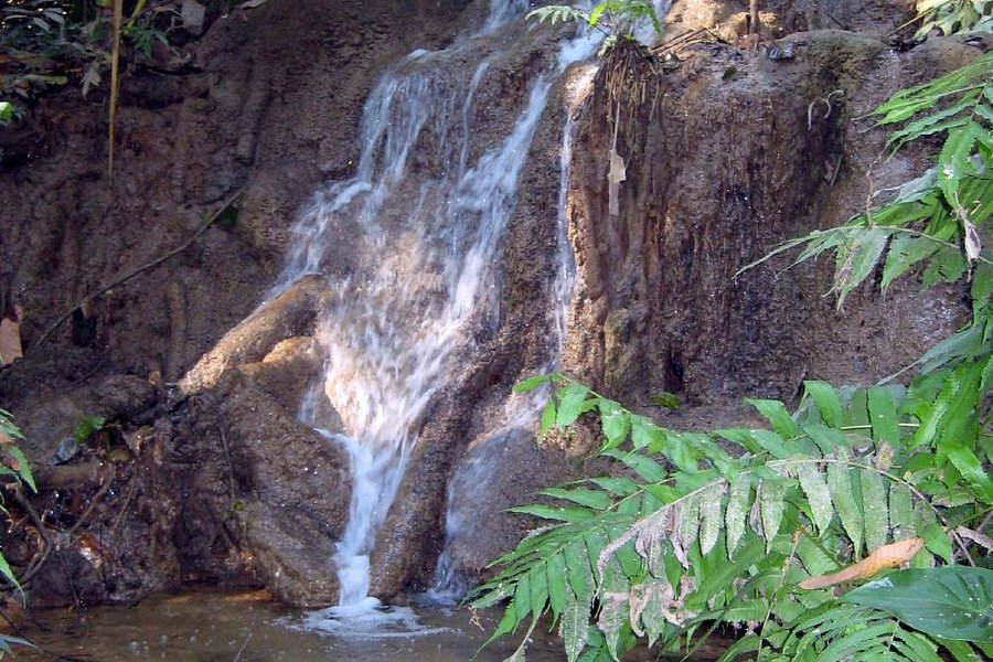 Namtok Huai Rong Waterfall image