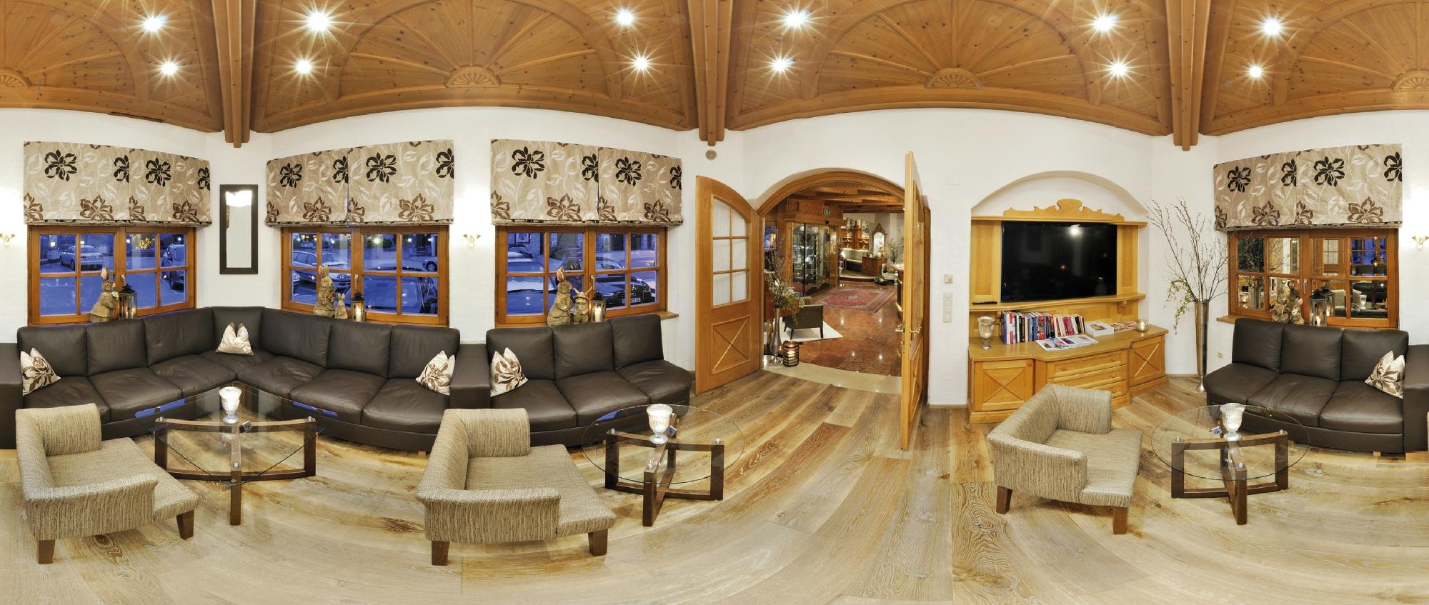 Hotel photo 4 of Verwoehnhotel Berghof.