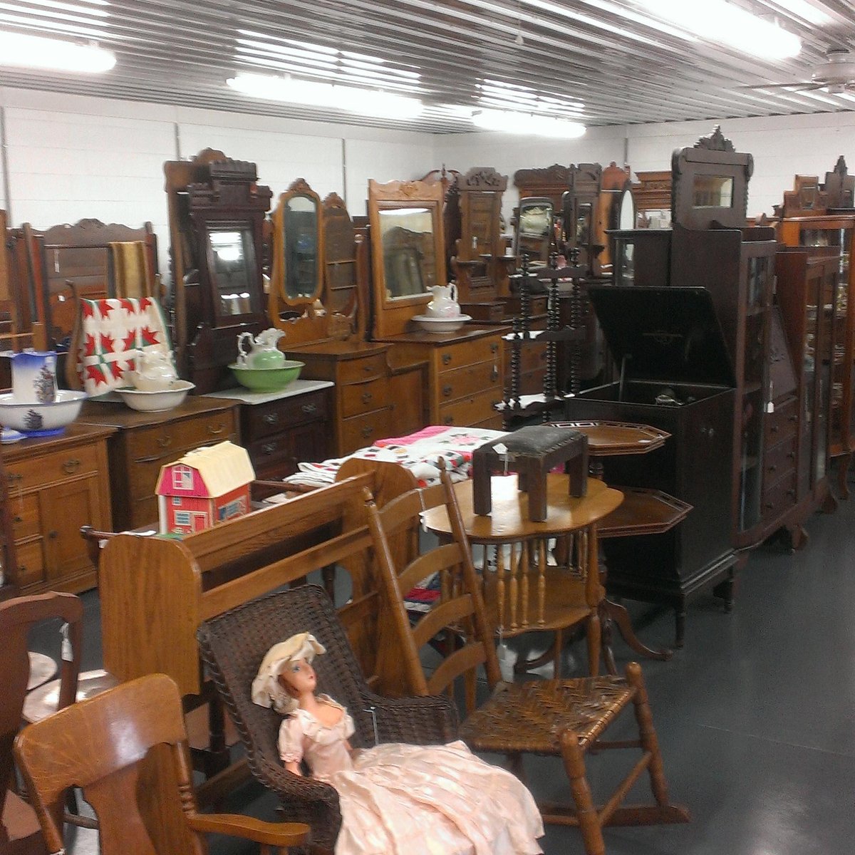 Todd's Antique Mall (Berea) - All You Need to Know BEFORE You Go