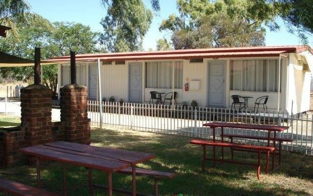 Motel Units