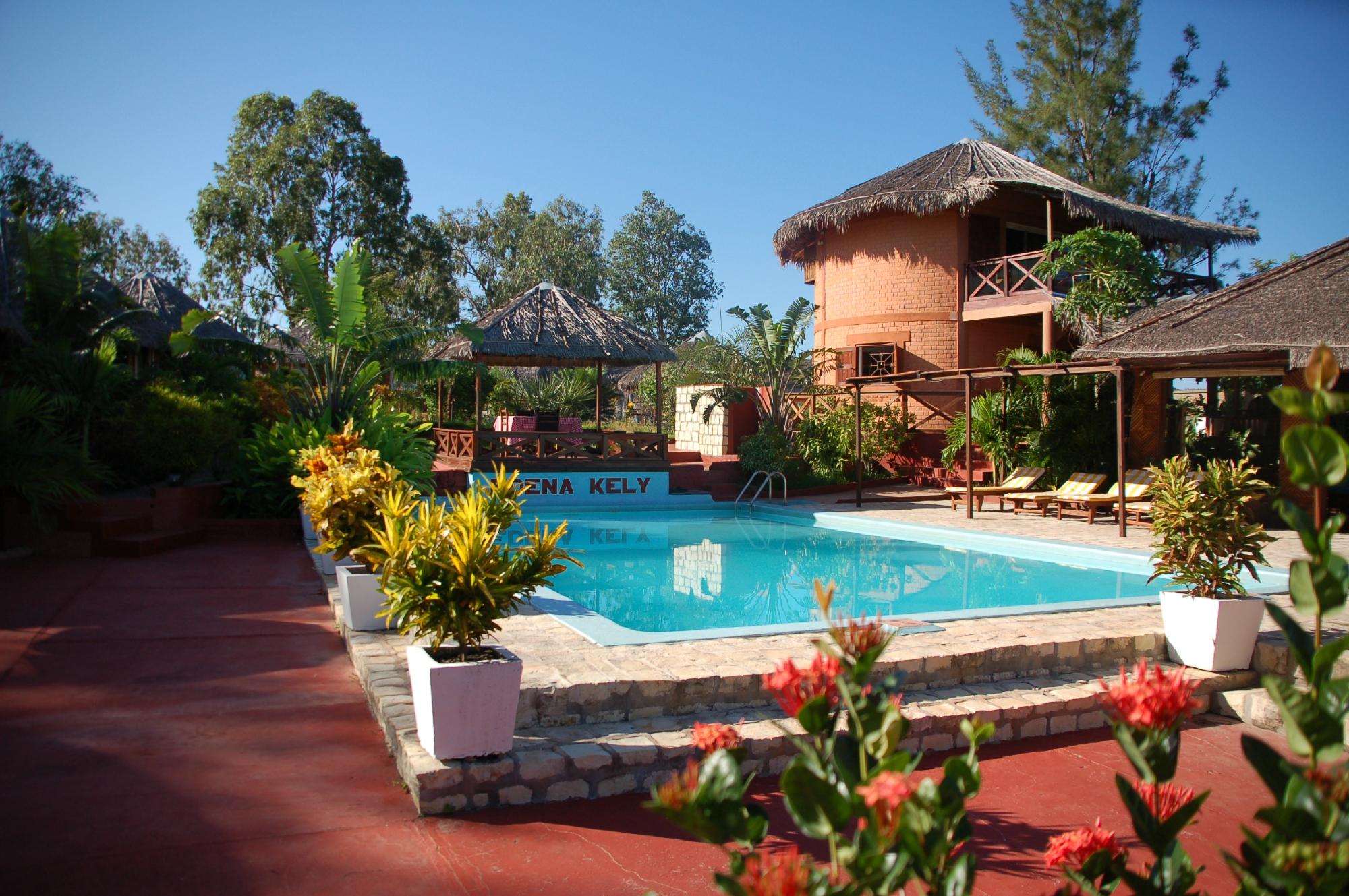 Edena Kely Pool: Pictures & Reviews - Tripadvisor