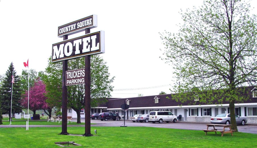 Motel Front area