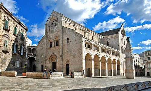 A view of the cathedral of Bitonto in the vicinity of the B&B