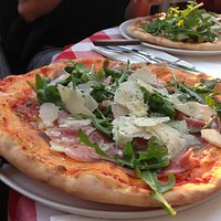 leckere Pizza