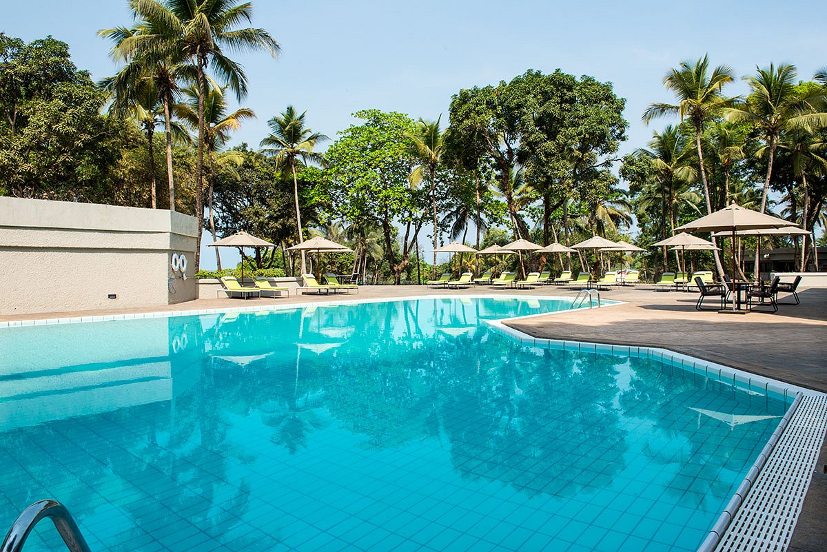 Avis Et Photos De La Piscine De Lradisson Blu Mammy Yoko Hotel Freetown Tripadvisor 