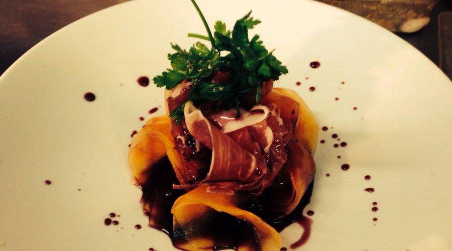Melon with Parma ham and port syrup