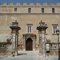 Cortile d'ingresso
