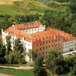 Hotel Zamek Ryn in Ryn, image may contain: Bed, Furniture, Bedroom, Indoors