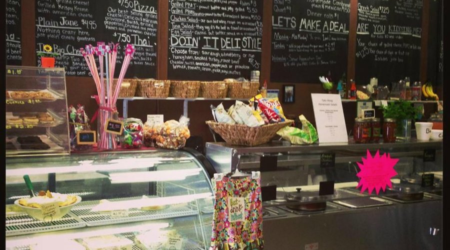 It's All So Yummy Cafe' and Hilton Head Ice Cream