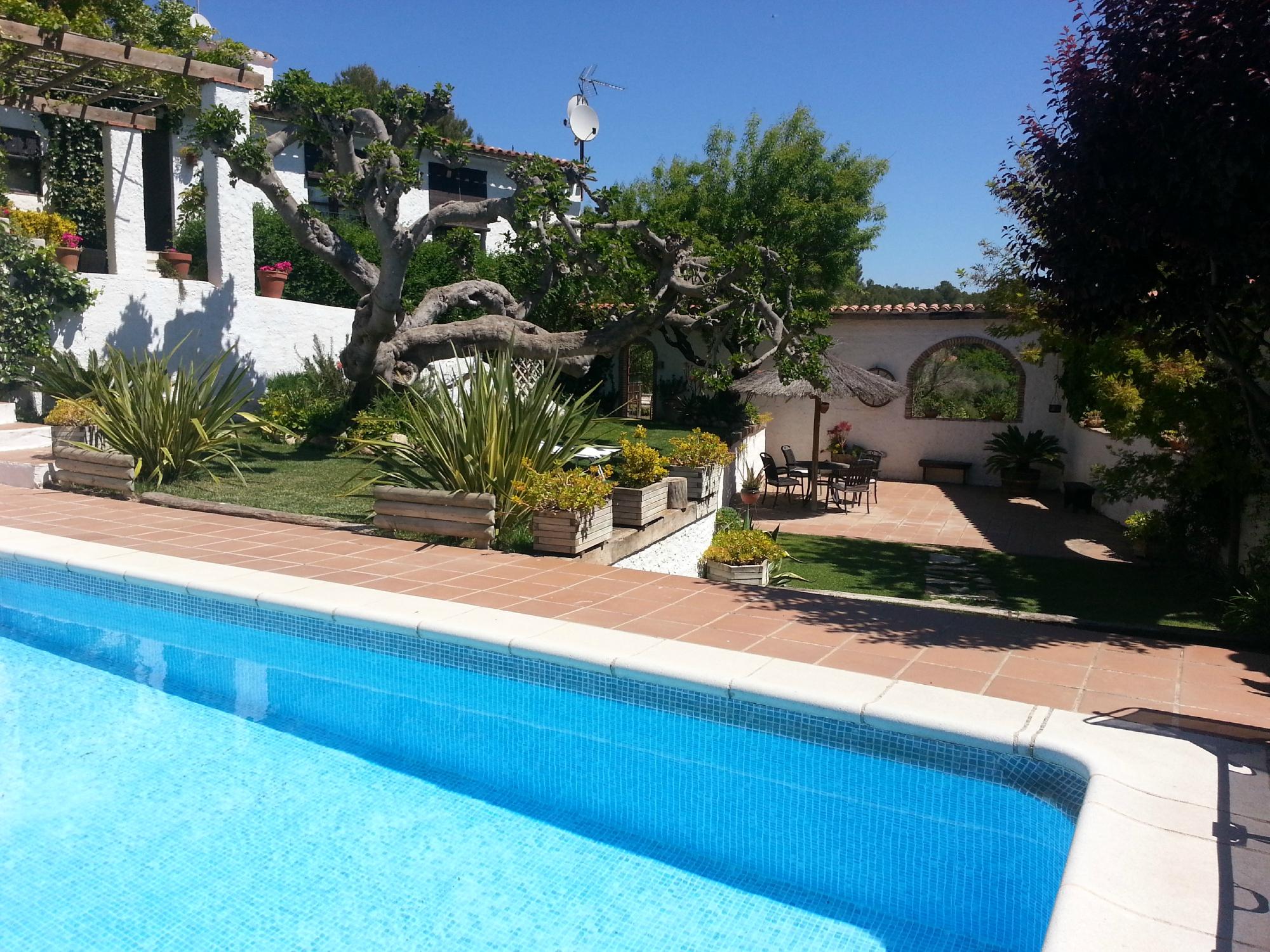 Comarquinal Bioresort Penedes Pool: Pictures & Reviews - Tripadvisor