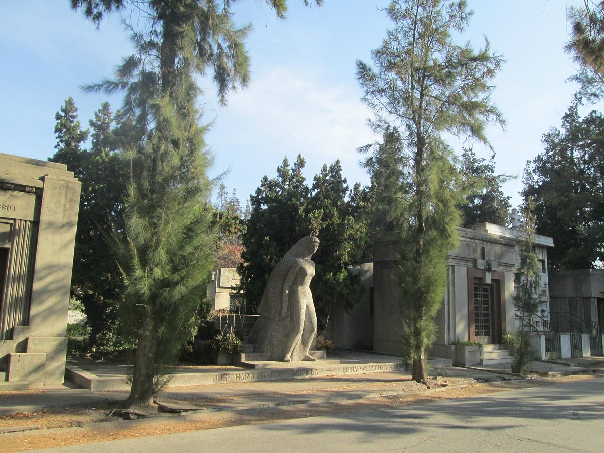 tour cementerio general santiago