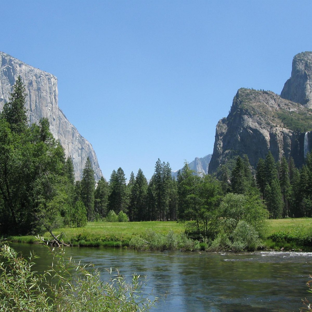 Valley view. Национальные парки ангельский. Yosemite Valley. Gorge view.