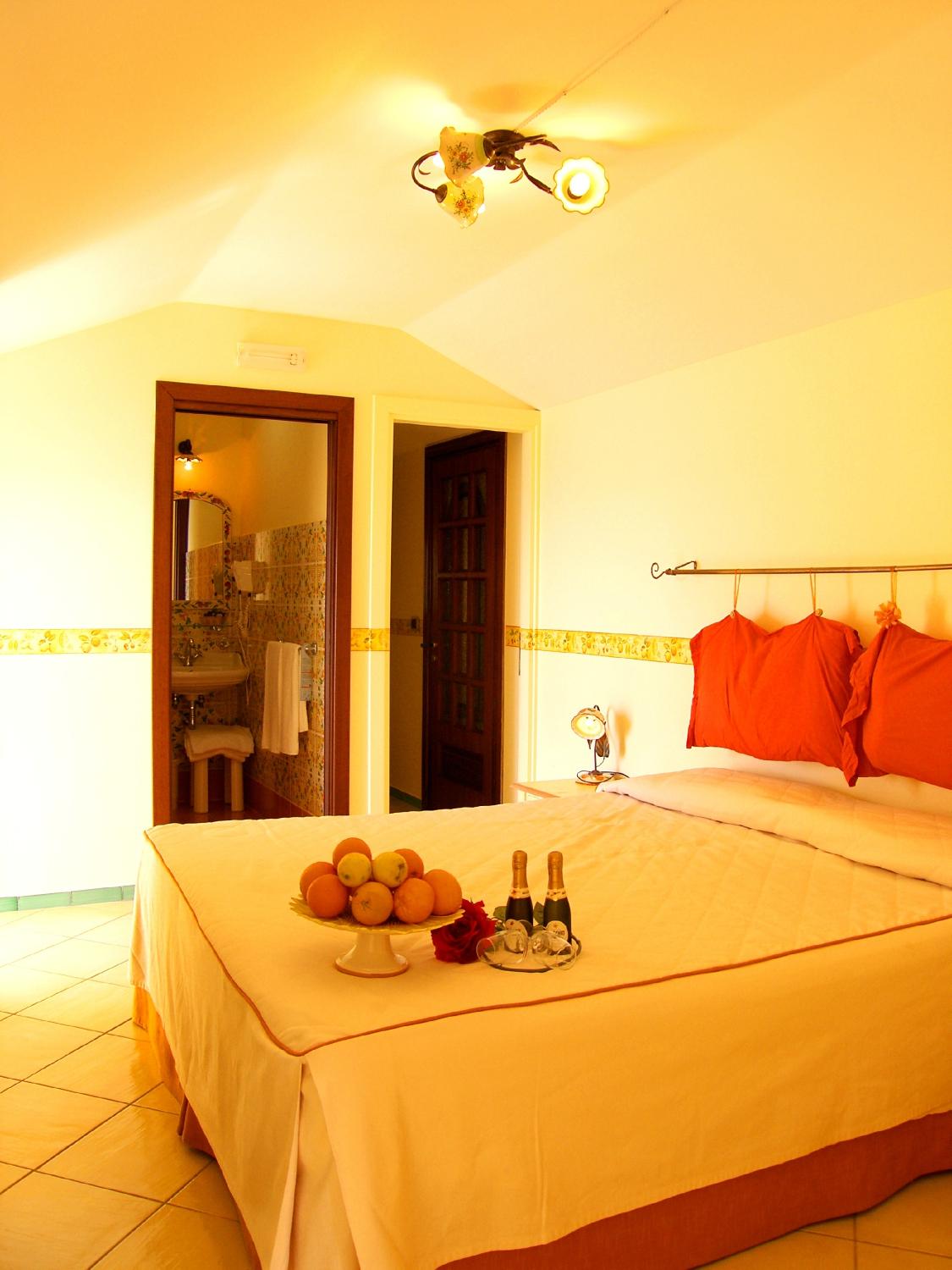 Locanda Degli Agrumi Rooms: Pictures & Reviews - Tripadvisor