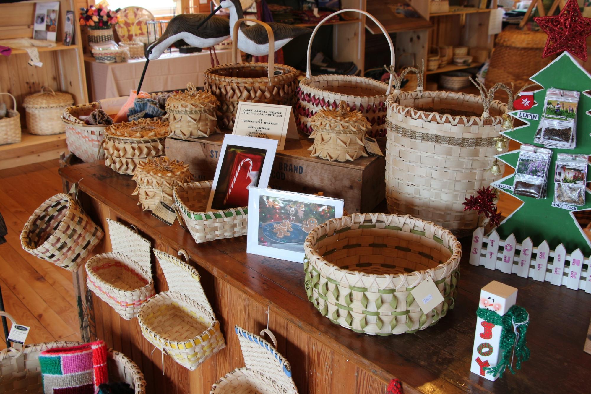 ISLAND TRADITIONS STORE HOME OF THE BASKET WEAVERS All You MUST Know Before You Go 2024