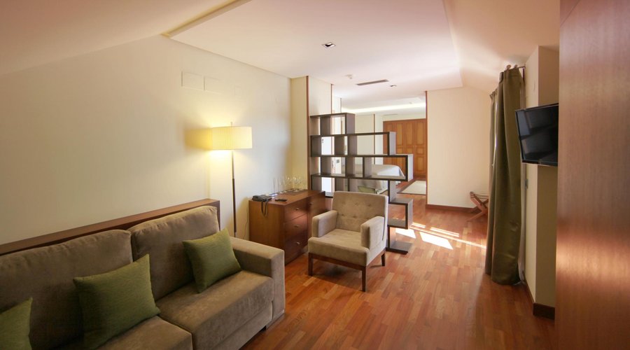 Penthouse Suite