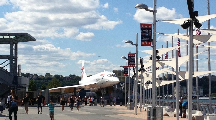 The Concorde at the end of Pier 86
