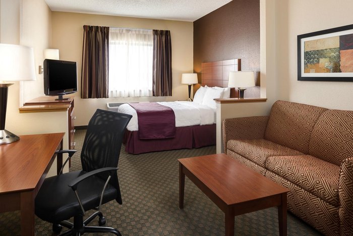 QUALITY INN - Updated 2024 Prices & Hotel Reviews (Sheboygan, WI)