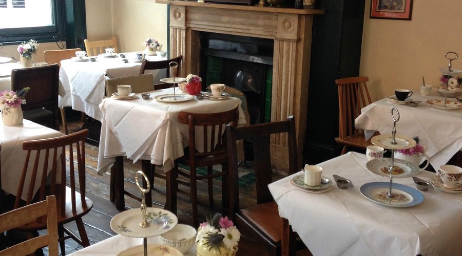 "Secret Tea Room"