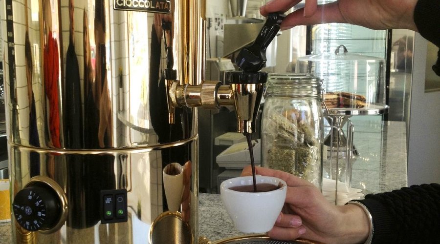 Italiensk varm choklad på Gelato Scarfó