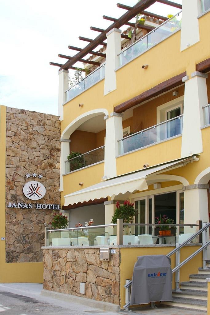 Janas Hotel, hotel in Villasimius