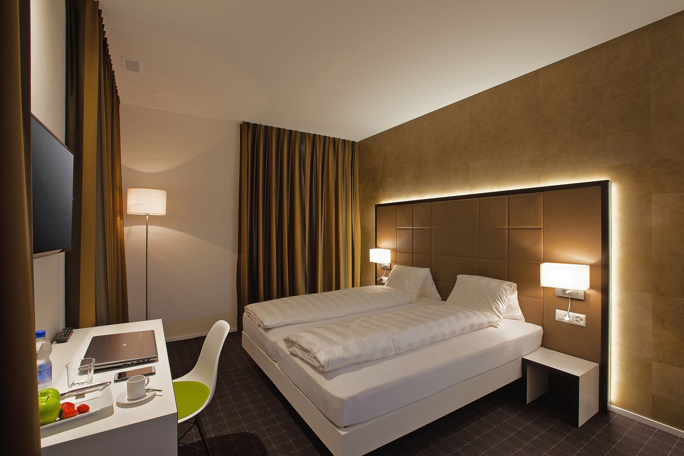 B_SMART MOTEL $132 ($̶1̶6̶5̶) - Prices & Hotel Reviews - Sevelen, Switzerland B_SMART MOTEL $132 ($̶1̶6̶5̶) - Prices... 
