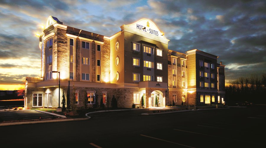 Impéria Hôtel & Suites St-Eustache