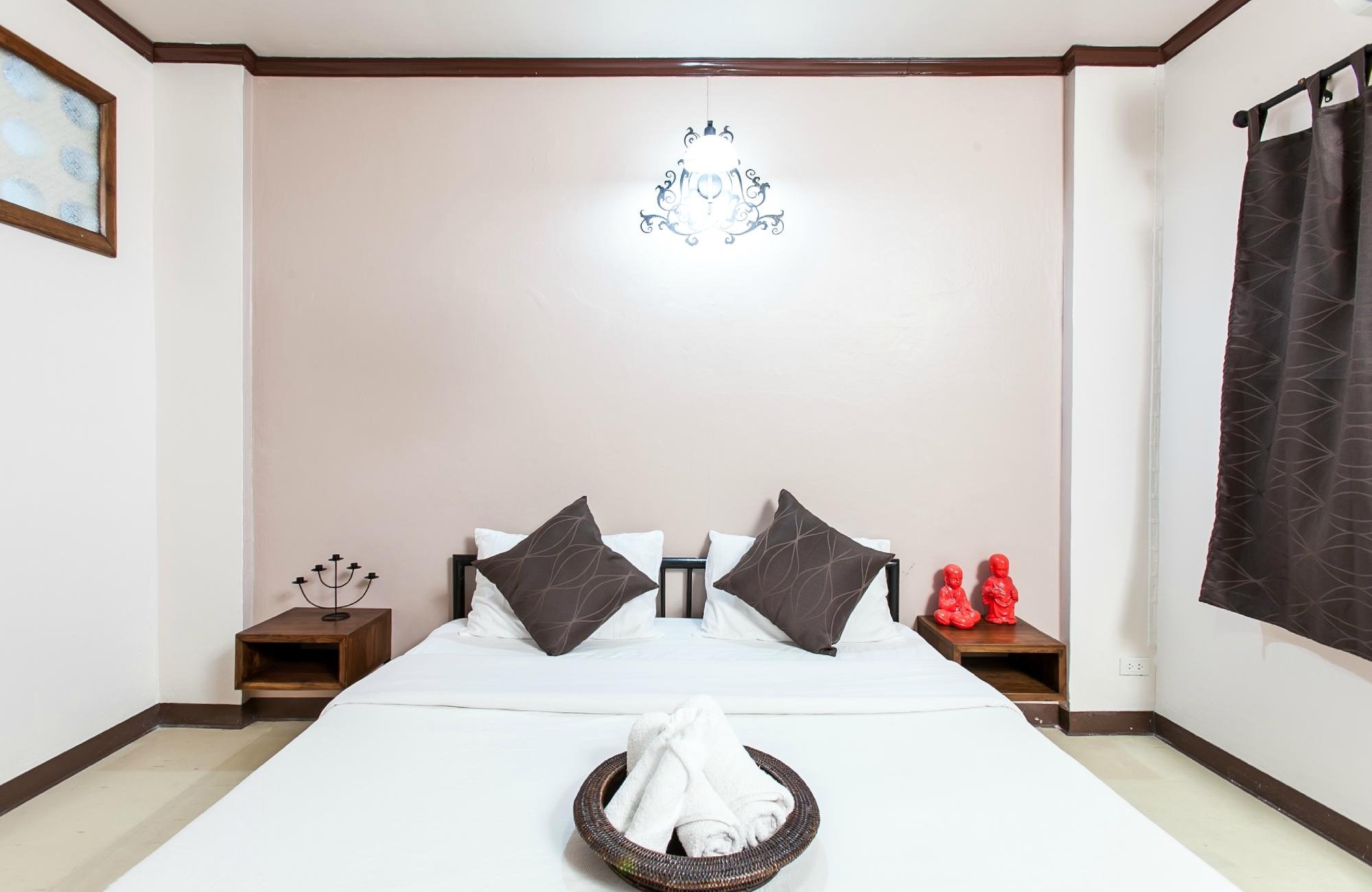 Anoma Bed and Breakfast by null