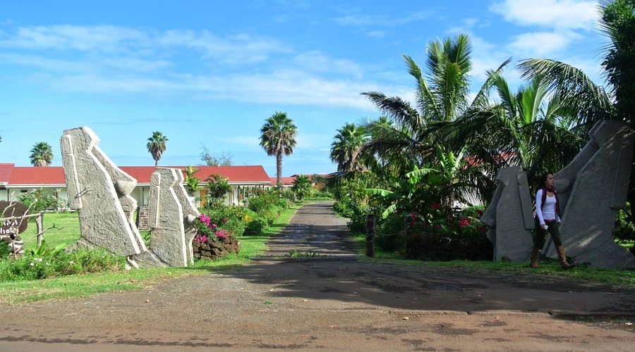 View of Entrance to Iorana Hotel