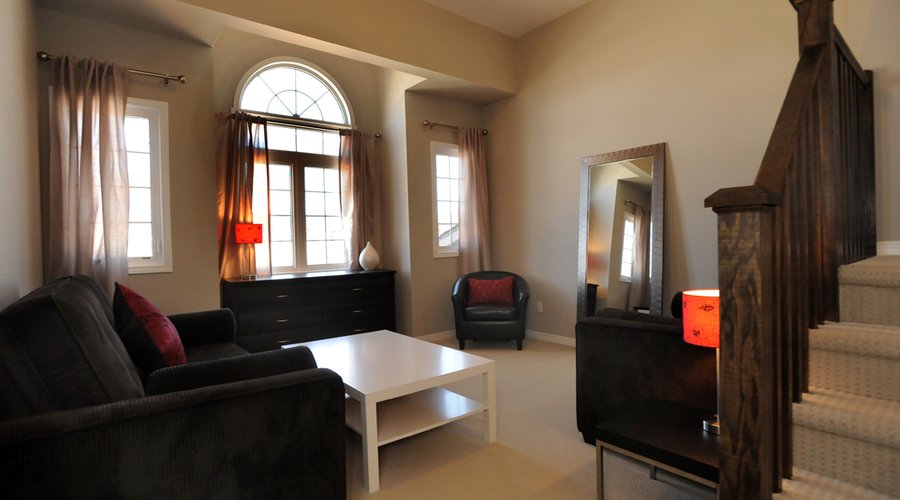 Exec Guest House - family room