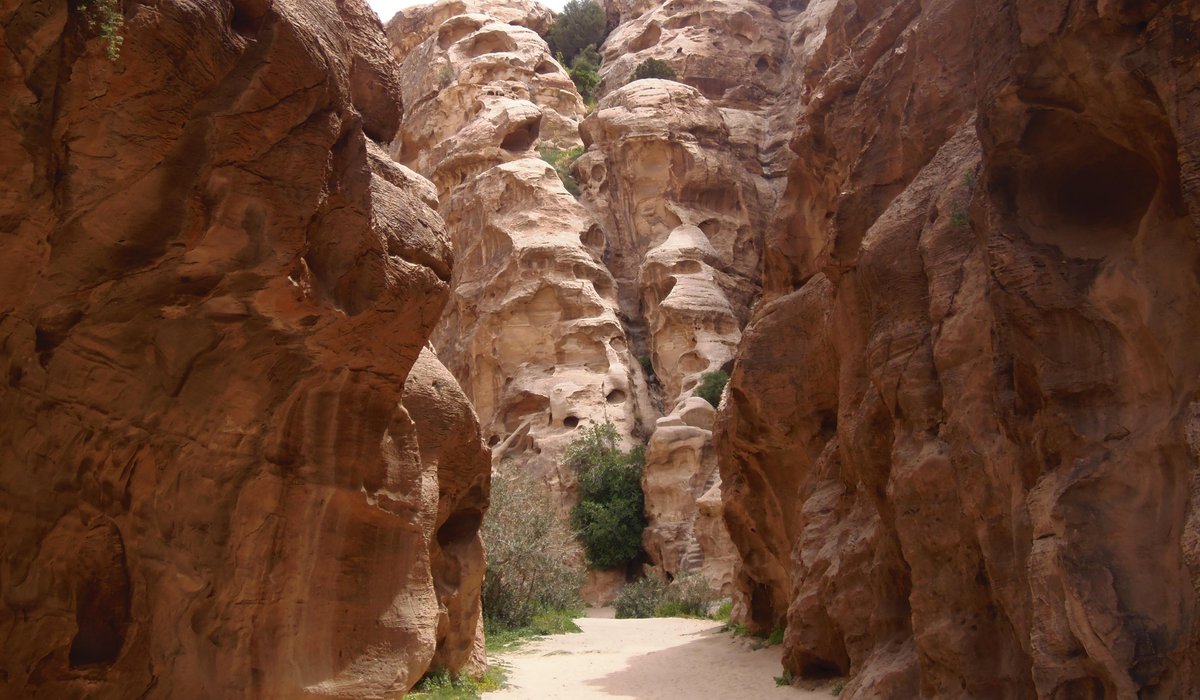 Legendary Landmarks: Must-See Sites on Israel, Egypt, and Jordan Tours - Jordan: Must-See Sites