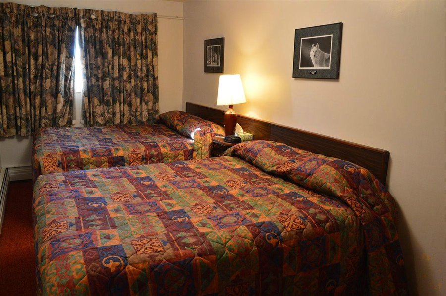 Tobin Lake Motel UPDATED Prices  Reviews Photos  Nipawin