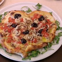 pizza heart shape