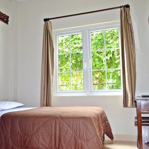 Bed room