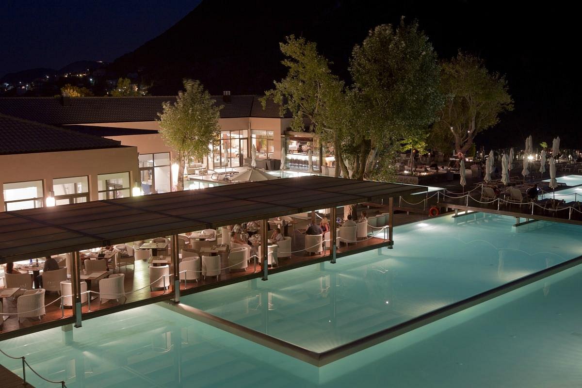 ‪Atlantica Grand Mediterraneo Resort‬، فندق في ‪Corfu‬