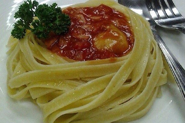 Spaghetti prawns