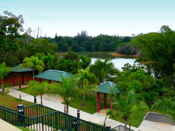 CIDRA COUNTRY CLUB INN & VILLAS - Prices & Reviews (Puerto Rico)