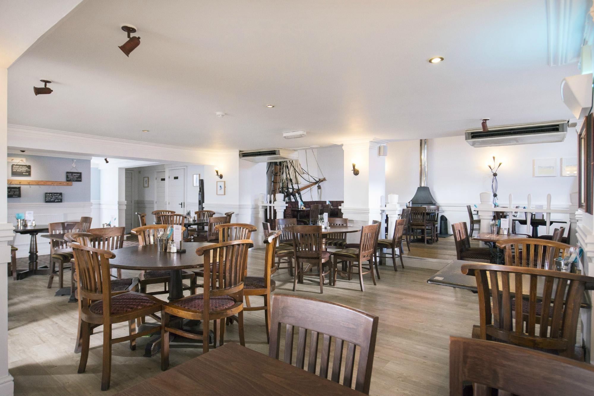 Hotel photo 3 of Rashleigh Arms.