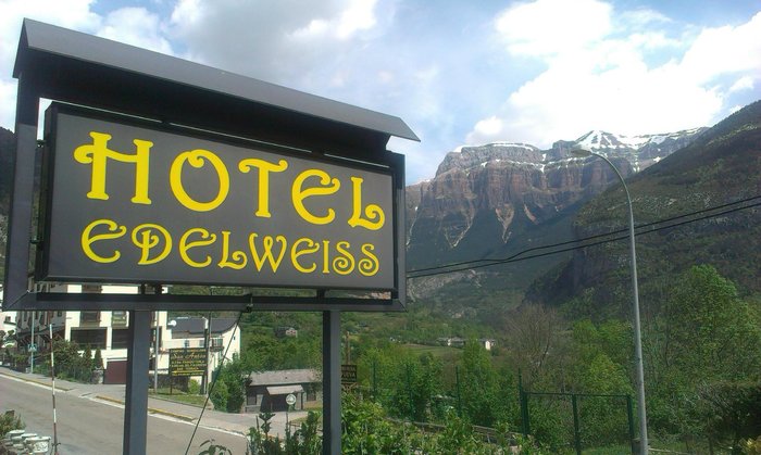 Imagen 2 de Edelweiss Hotel