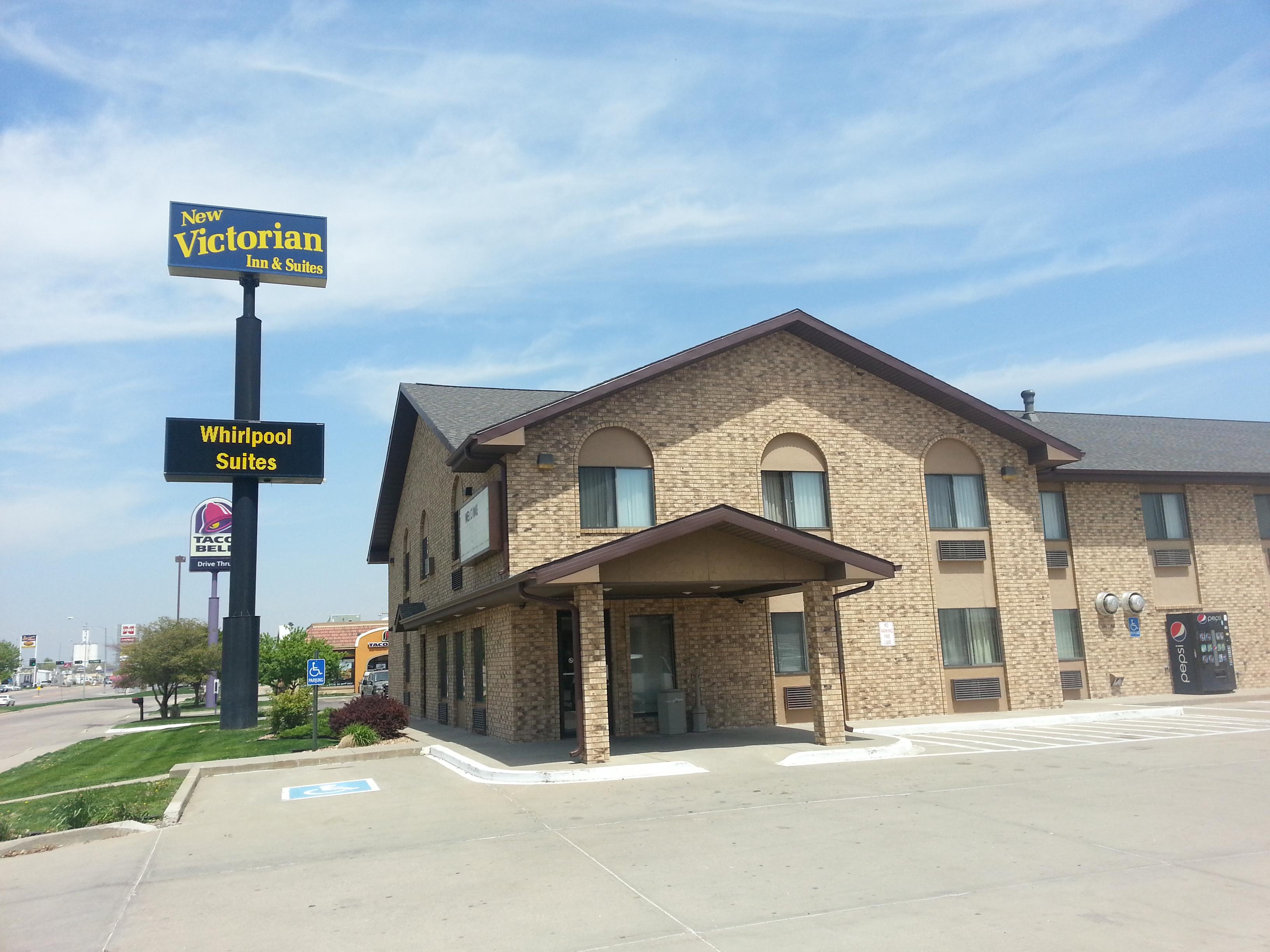 New Victorian Inn Suites Kearney UPDATED 2024 Prices Reviews   Exterior 