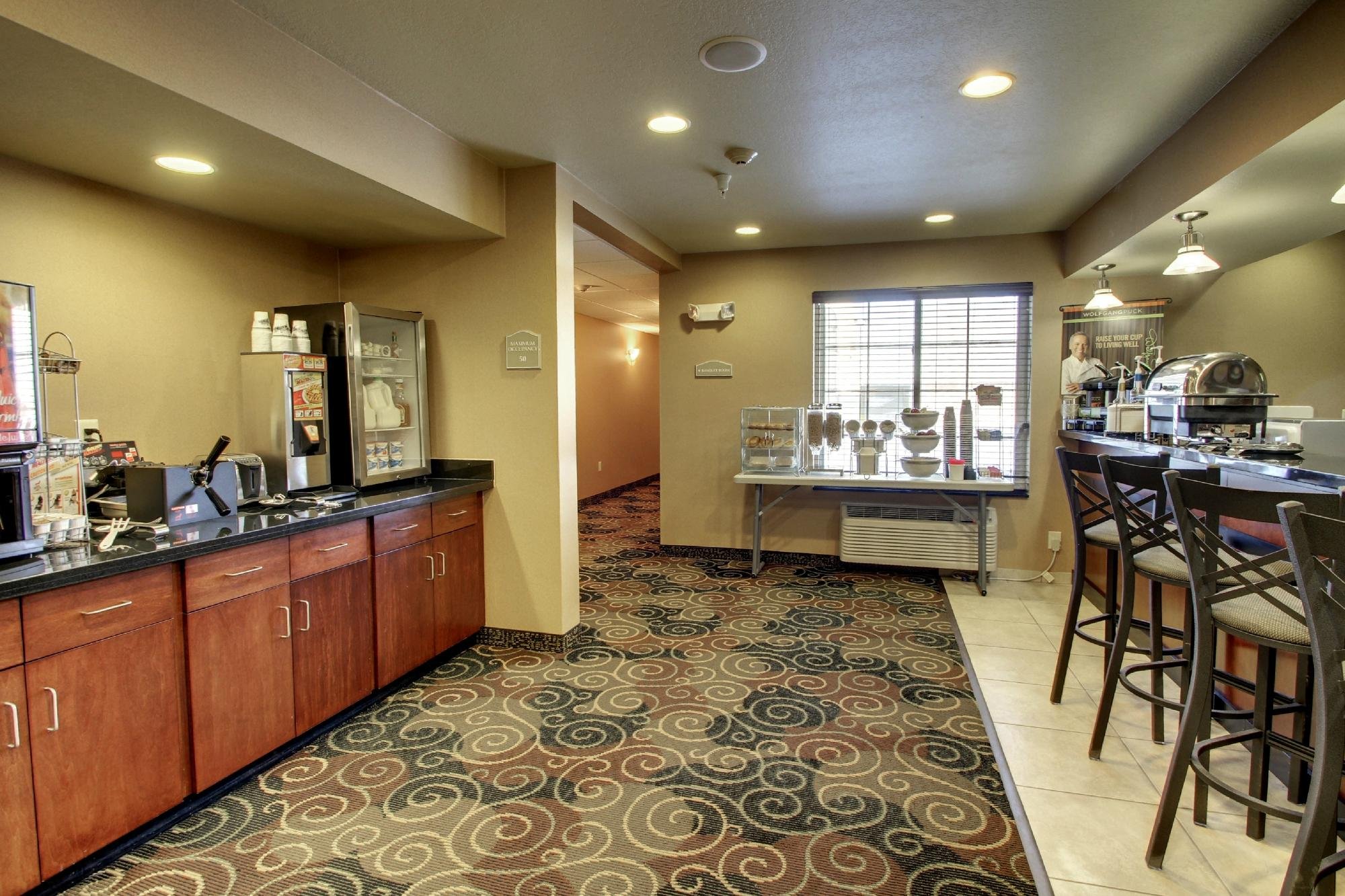 COBBLESTONE INN AND SUITES BOTTINEAU Updated 2024 Reviews Photos   Cobblestone Inn Suites 