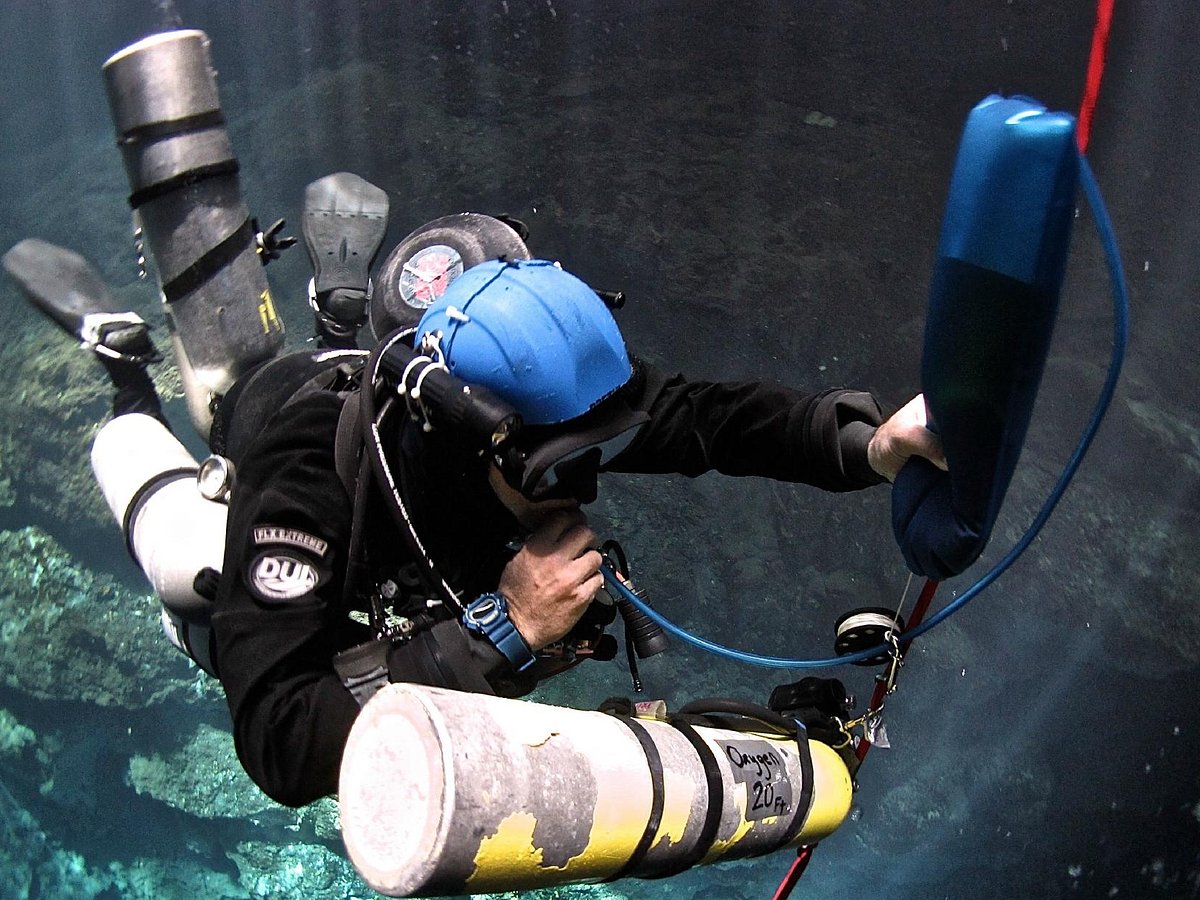 playa del carmen diving school