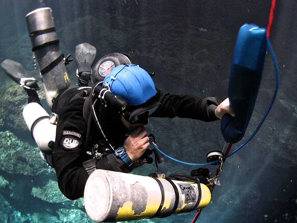 playa del carmen diving school