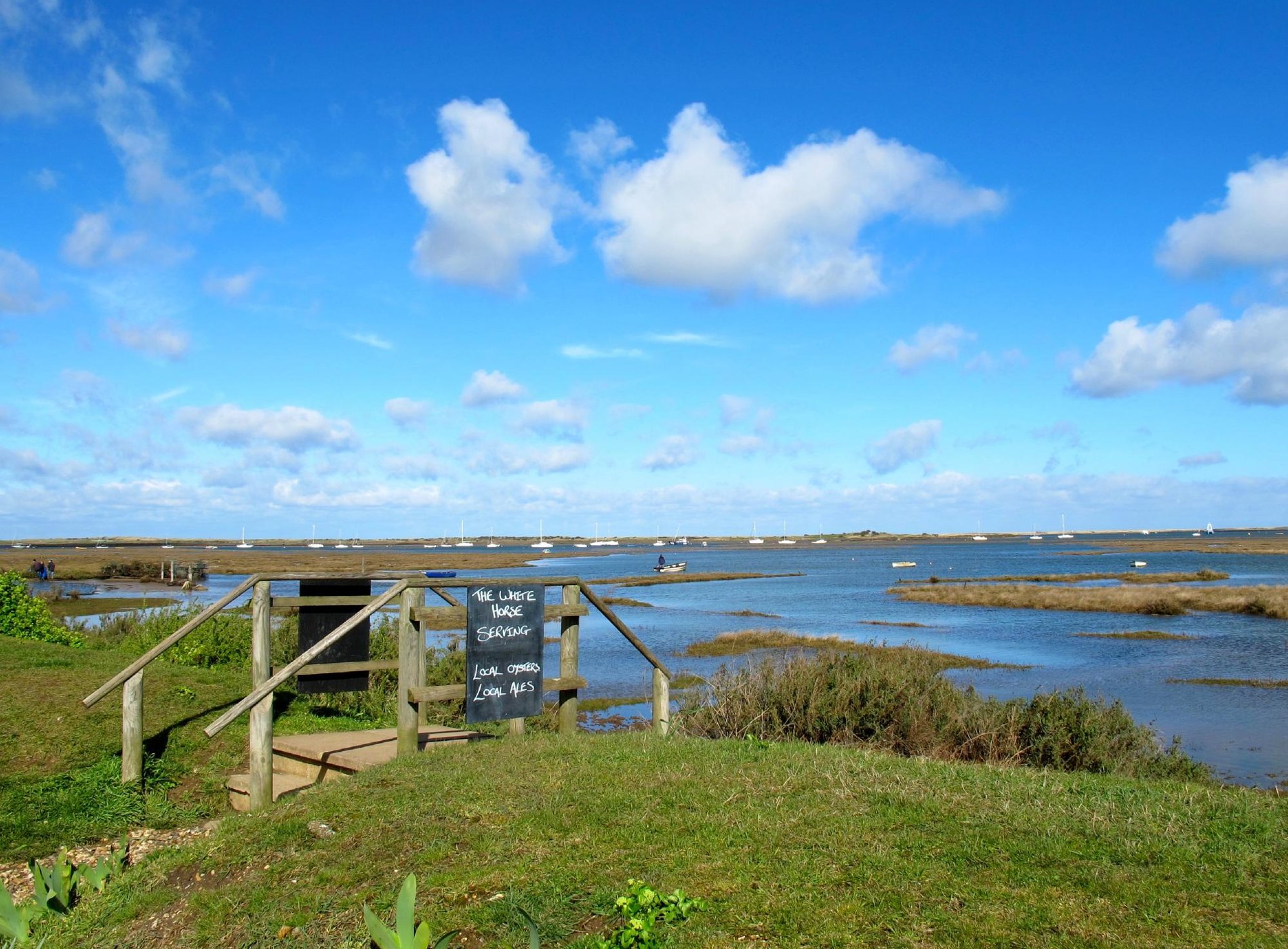 The White Horse Brancaster Staithe by null