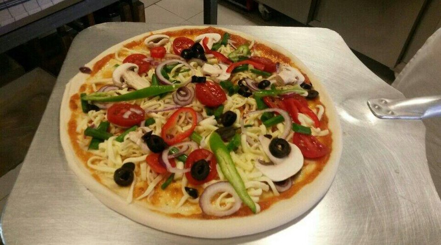 Dababa da pizza yemek bir ayrıcalıktır :)