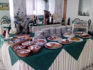 Bersantap