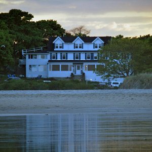 Blue Shutter Beachside Inn at sunset.
